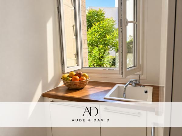 Appartement
         2 pièces
        - 40 m² 330 000 € *