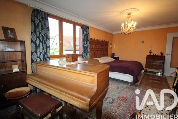 Maison à vendre 6 pièces 178 m² Villejuif