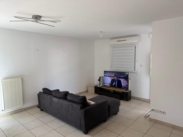 Appartement F3 de 67 m² à Hagondange avec cave et box en sous-sol