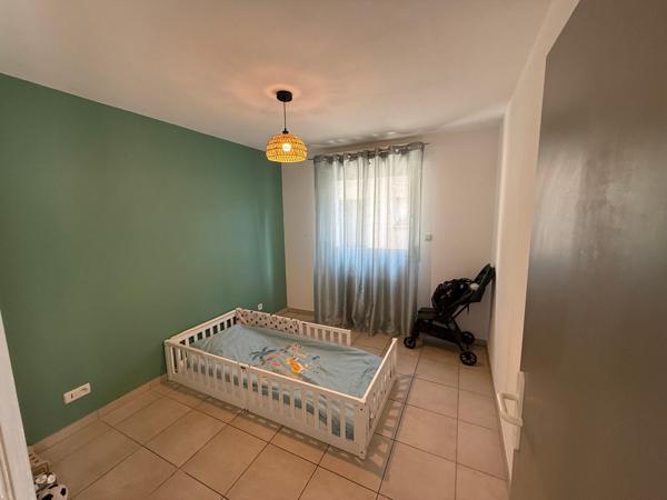 Appartement F3 de 67 m² à Hagondange avec cave et box en sous-sol