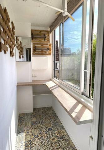 Vente                                                      Appartement
                        
                     4 pièces                      76 m2                     à Chartres