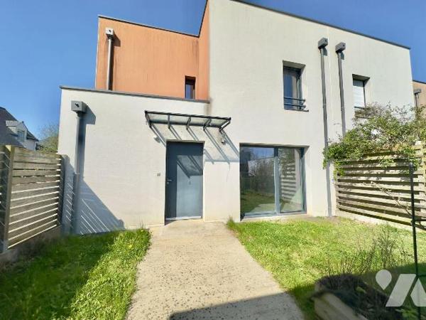 UNIQUEMENT À L'ÉTUDE TRENTE CINQ NOTAIRES ! Dans la commune de THORIGNÉ-FOUILLARD (35235), qui ...