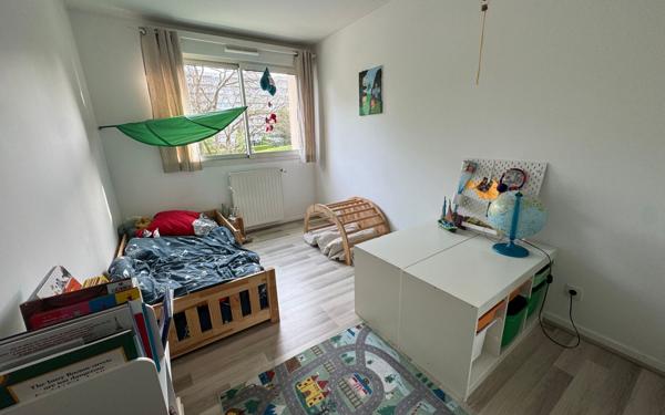 Appartement à louer    3 pièces •  Sainte-Foy-lès-Lyon