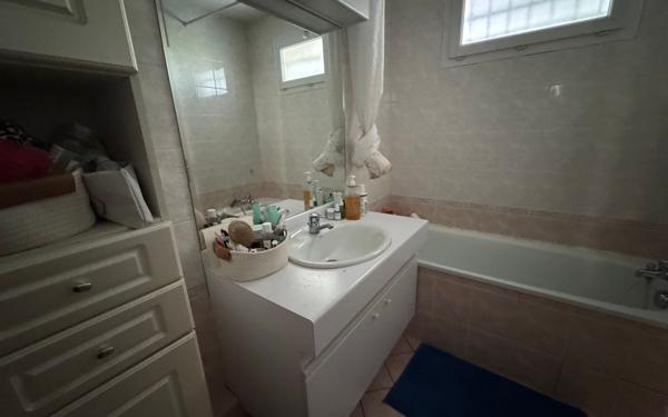 Appartement à louer    3 pièces •  Sainte-Foy-lès-Lyon