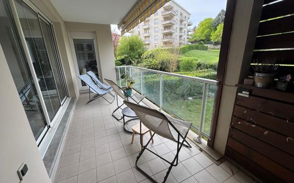 Appartement à louer    3 pièces •  Sainte-Foy-lès-Lyon