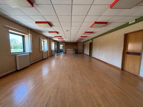 Bureaux Mennecy 2385 m2