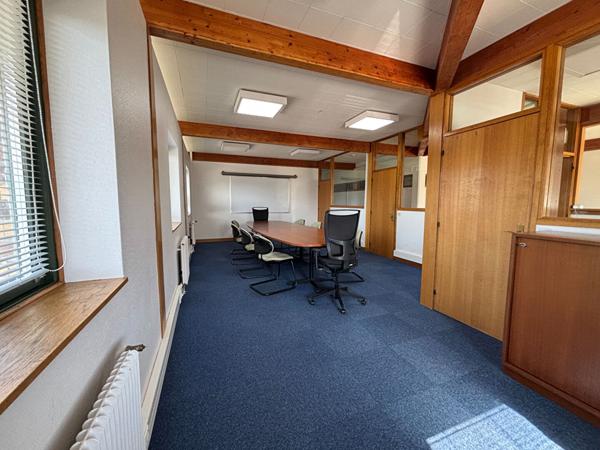 Bureaux Mennecy 2385 m2