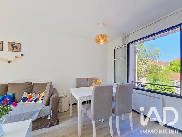 Appartement à vendre 2 pièces 47 m² Thiais