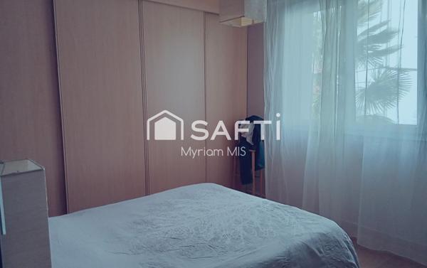 Belle opportunité : Grande maison de 185 m2 avec piscine couverte et chauffée