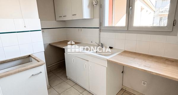 Location Appartement 2 pièces 49.78 m² - Saint-étienne 42000