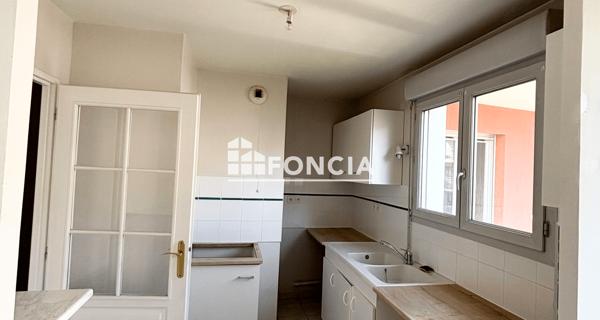 Location Appartement 2 pièces 49.78 m² - Saint-étienne 42000