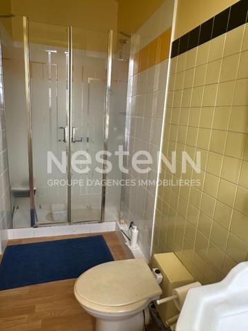 Maison cossue, centre ville de Questembert, 4 chambres, 400 m² de terrain.