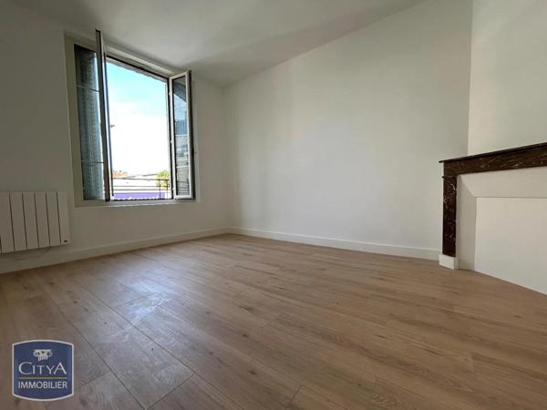 Appartement à louer 2 pièces 34.77m² Villejuif (94800)