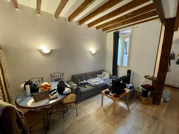 IMMEUBLE DE RAPPORT 100m2 - COEUR DE JOIGNY