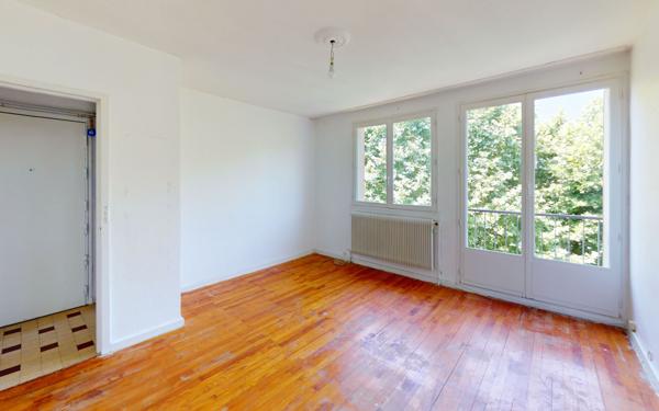 Appartement à vendre    3 pièces • 57,03 m2 Vaulx-en-Velin