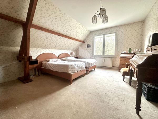 Maison familiale  Saint-Pierre-lès-Nemours - 5 chambres, 187 m²