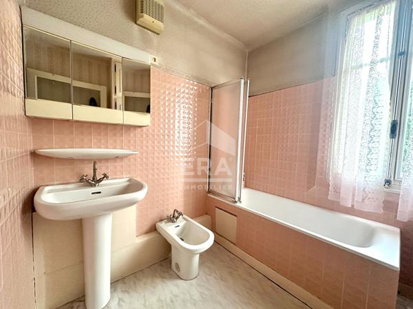 Maison familiale  Saint-Pierre-lès-Nemours - 5 chambres, 187 m²