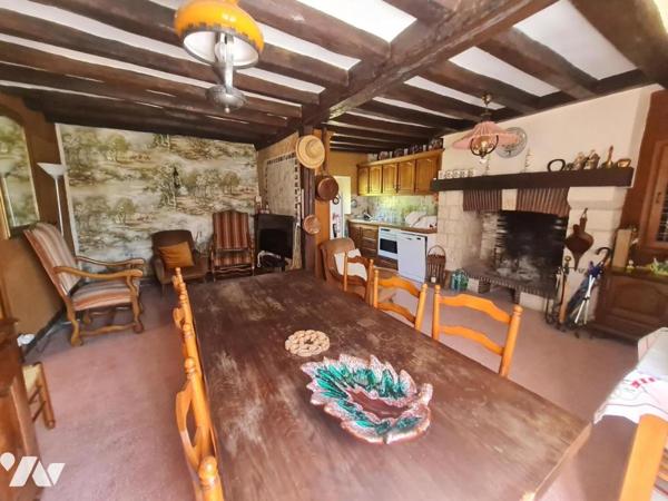 LONGERE -A VENDRE- LES ESSARTS ( 41800)