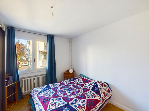 APPARTEMENT T3 CLIMATISE 76M2 AVEC ASCENSEUR CAVE ET PARKING SECURISE HYPER CENTRE VALENCE 26000