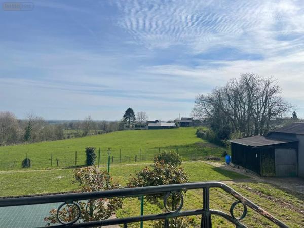 Maison à vendre à Saint-Georges-Buttavent en Mayenne (53100), ref : 046/854