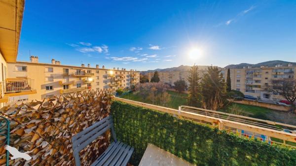 Appartement à vendre 125 000 € Marseille 10 3 p 62 m² DPE C