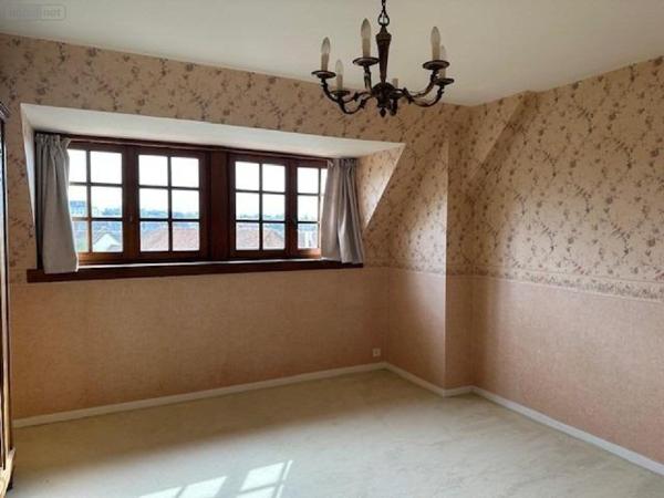 Maison à vendre à Neufchâtel-en-Bray en Seine-Maritime (76270), ref : H632