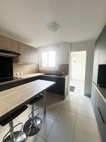 DOURDAN - Appartement avec 3 chambres !