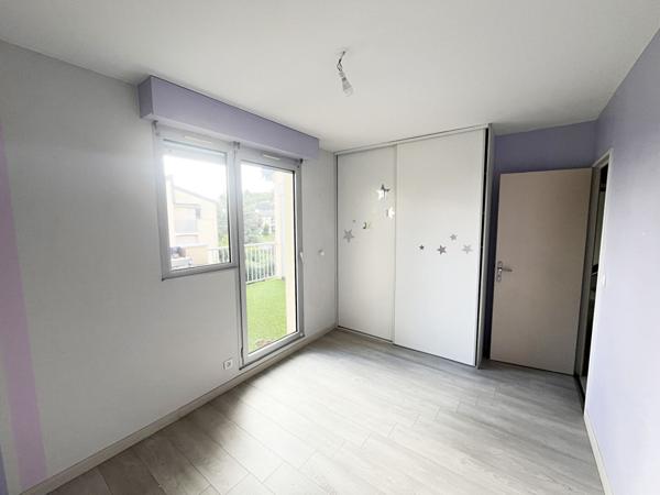 DOURDAN - Appartement avec 3 chambres !
