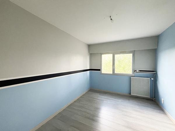 DOURDAN - Appartement avec 3 chambres !