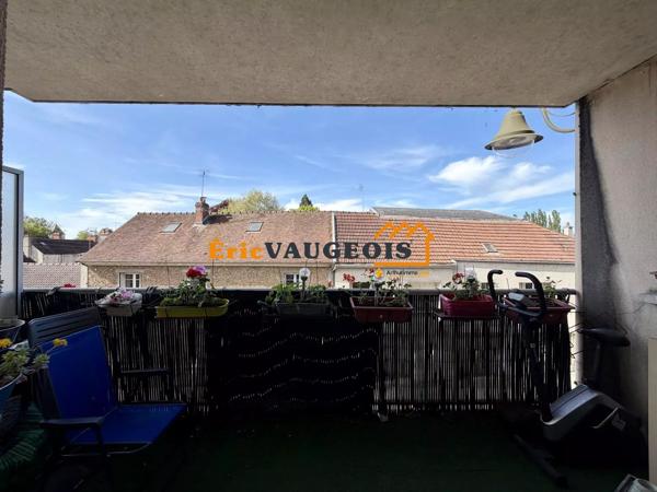 Vente                                                      Appartement
                        
                     3 pièces                      61 m2                     à La Ferté-Gaucher