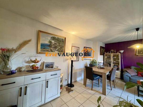 Vente                                                      Appartement
                        
                     3 pièces                      61 m2                     à La Ferté-Gaucher