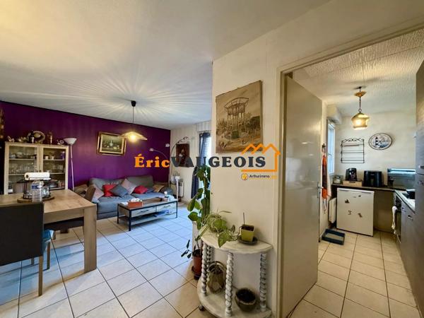 Vente                                                      Appartement
                        
                     3 pièces                      61 m2                     à La Ferté-Gaucher