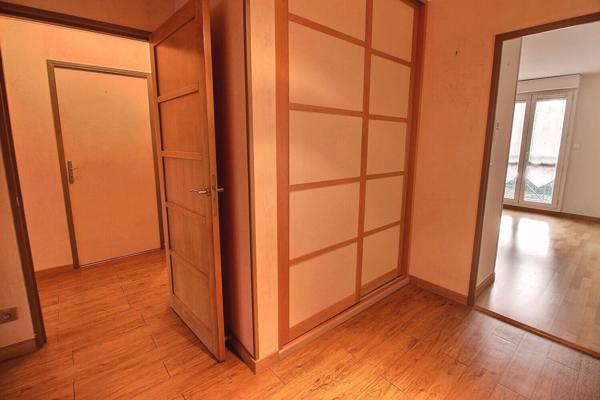 Appartement Thiais 4 pièces 86.01 Centre-ville rue Maurepas