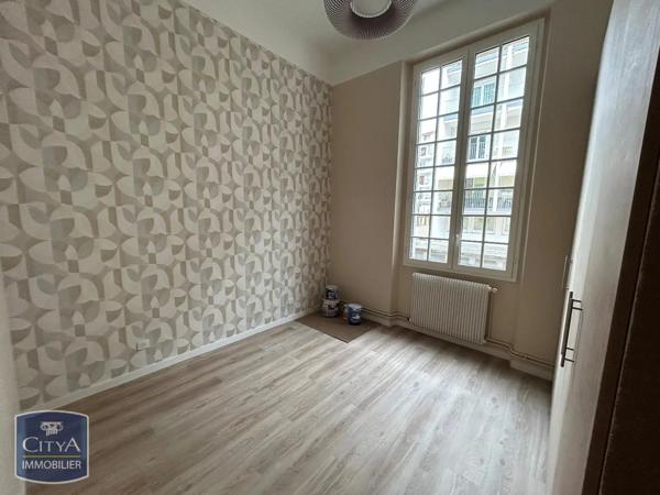 Appartement à louer 3 pièces 107m² Périgueux (24000)