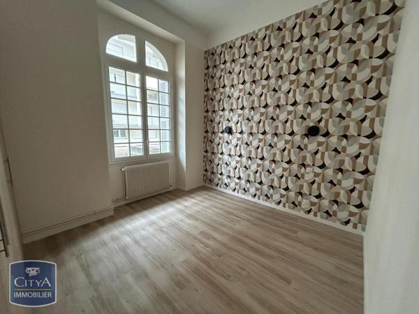 Appartement à louer 3 pièces 107m² Périgueux (24000)