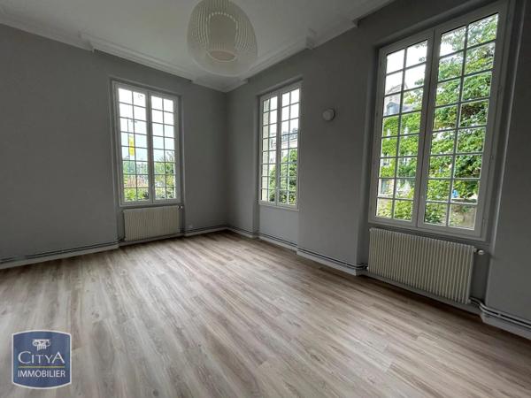 Appartement à louer 3 pièces 107m² Périgueux (24000)
