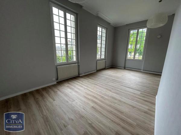 Appartement à louer 3 pièces 107m² Périgueux (24000)
