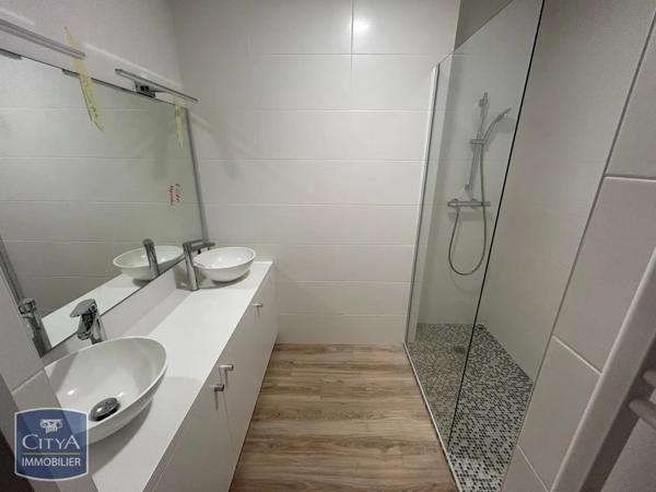 Appartement à louer 3 pièces 107m² Périgueux (24000)