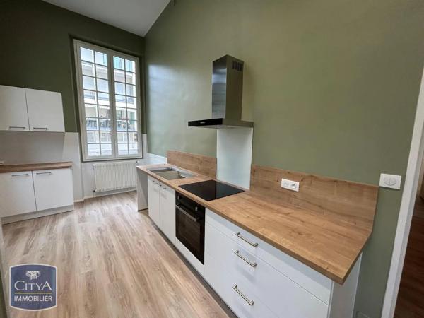 Appartement à louer 3 pièces 107m² Périgueux (24000)