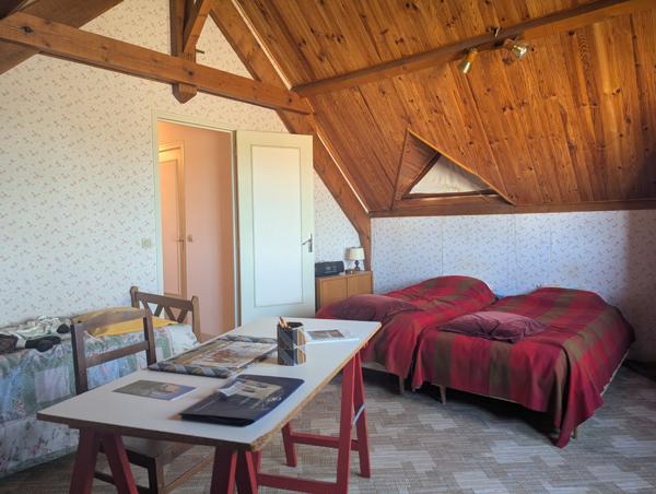 Pavillon traditionnel dans quartier résidentiel !