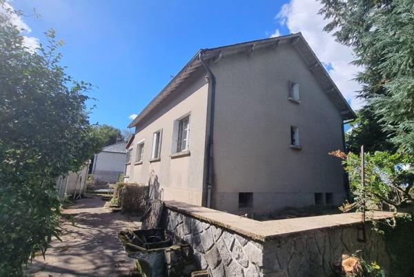Maison à rénover avec jardin !