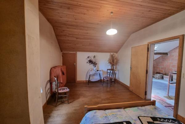Maison à rénover avec jardin !