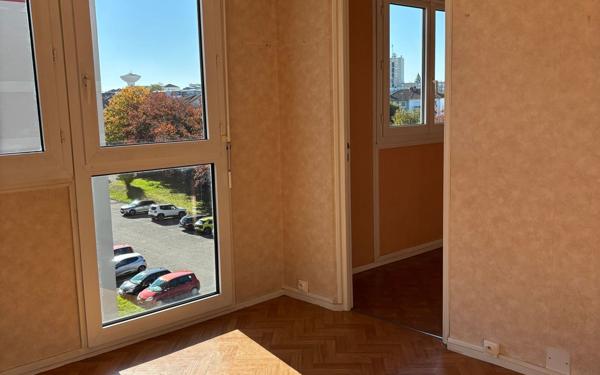 Appartement à vendre    3 pièces • 57,03 m2 Limoges