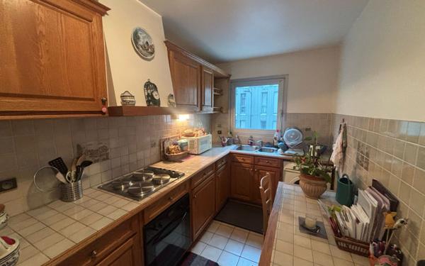 Appartement à vendre    2 pièces • 55 m2 Paris 14