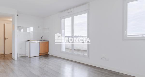 À vendre Studio 30 m² - Tours 37100