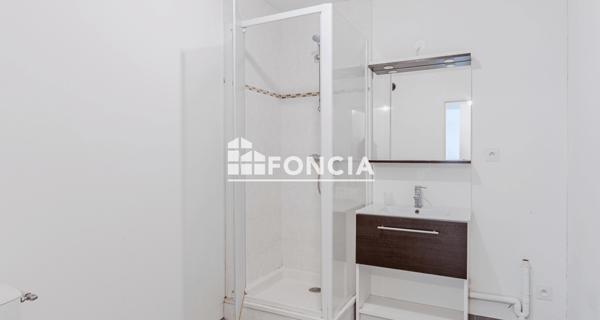 À vendre Studio 30 m² - Tours 37100