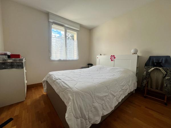 Appartement DOURDAN - 3 pièce(s) - 65.30 m2