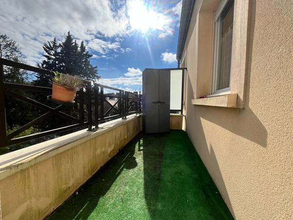 Appartement DOURDAN - 3 pièce(s) - 65.30 m2