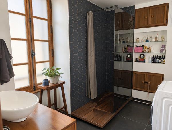 Maison en pierre rénovée avec jardin, en plein cœur de Chaumes-en-Brie