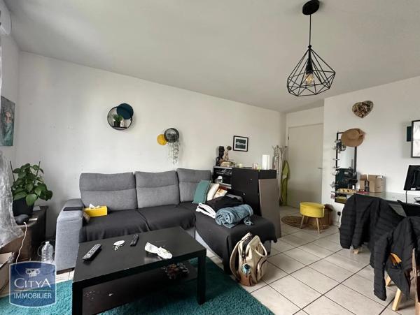 Appartement à louer 4 pièces 79m²